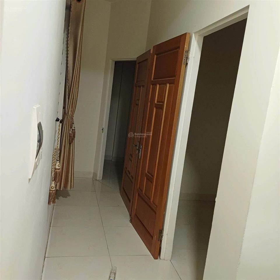 Cho thuê nr 3pn 3wc tại nguyễn hữu hào, 18 triệu, 125m2 ...