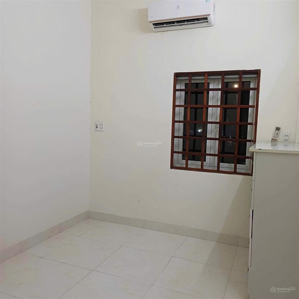 Cho thuê nr 3pn 3wc tại nguyễn hữu hào, 18 triệu, 125m2 ...