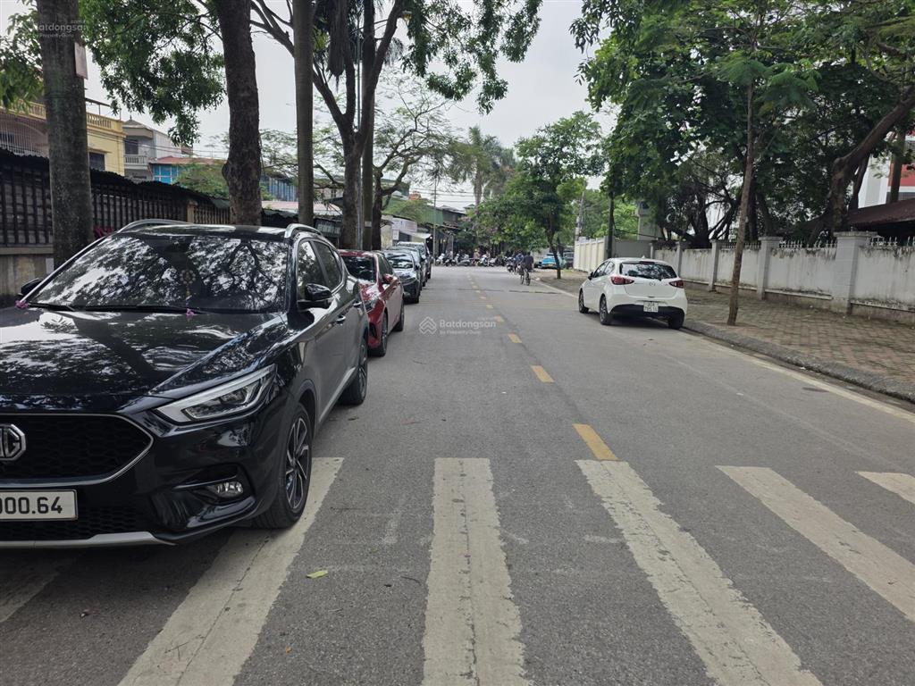 Bán nhà thượng thanh, long biên. cách hồ hoàn kiếm 6 km, đối diện trường tiểu học thượng thanh