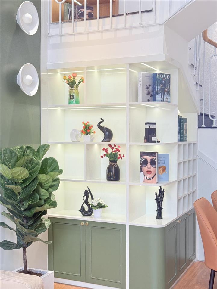 Cần bán nhà kiệt lê duẩn ngay sát đường chính đoạn sầm uất  0905 550 ***  ms nguyên