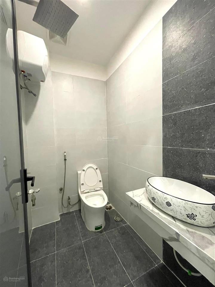 Bán nhà sau mặt tiền thanh khê chỉ hơn 4 tỉ 3 tâng 3 mê