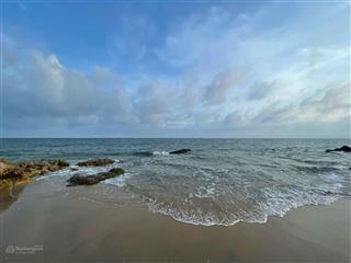 Mặt biển mũi né  bình thuận đẹp như tranh vẽ !!!