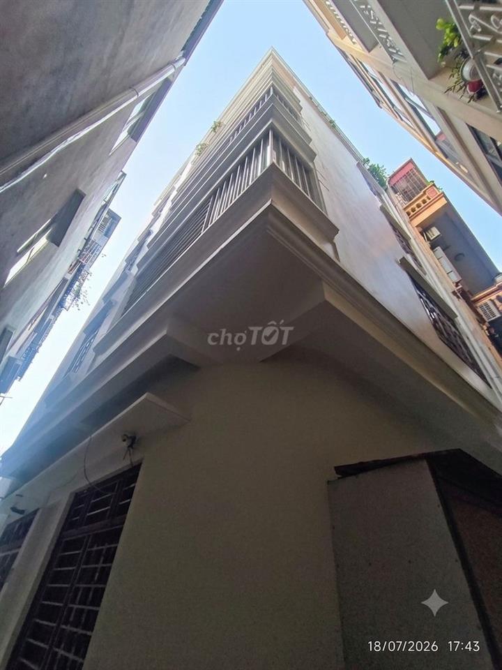 Cần bán nhà 5 tầng, chính chủ,dân xây kiên cố, lô góc,