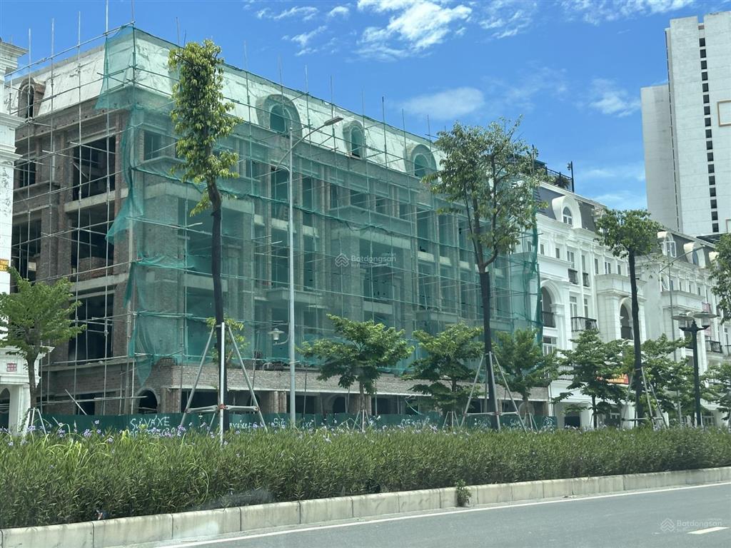 Tôi chính chủ cần bán gấp nhà mặt phố lê giản (lê quang đạo kéo dài) 120m2, 4 tầng 1 tum, mt 6m