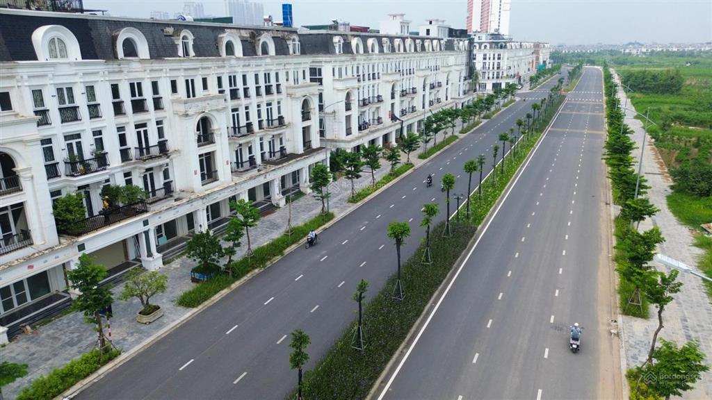 Tôi chính chủ cần bán gấp nhà mặt phố lê giản (lê quang đạo kéo dài) 120m2, 4 tầng 1 tum, mt 6m