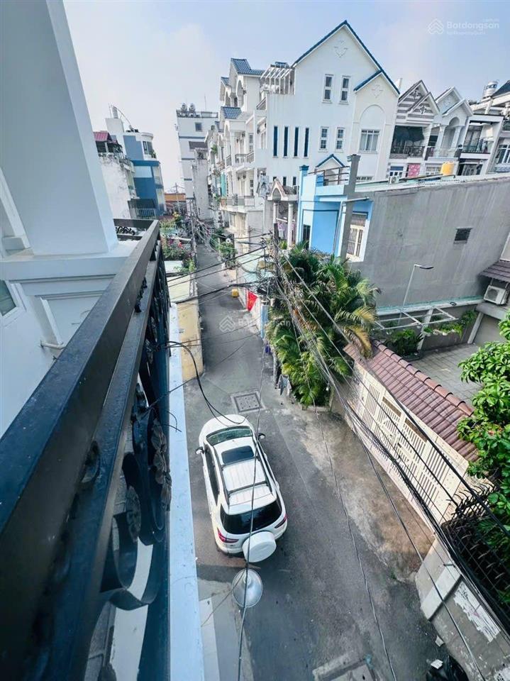 Góc 2 mặt tiền một trục phạm văn chiêu p8 gò vấp.