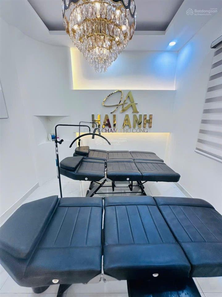 Góc 2 mặt tiền một trục phạm văn chiêu p8 gò vấp.