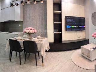 Cho thuê căn hộ 2pn2vs dt 70.8m2 tại tòa s2, vinhomes symphony, ban công đn, full nội thất xịn xò