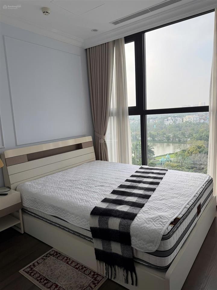 Cho thuê căn hộ tầng cao góc 97m2 vinhomes symphony riverside, 2pn2wc view công viên khủng long