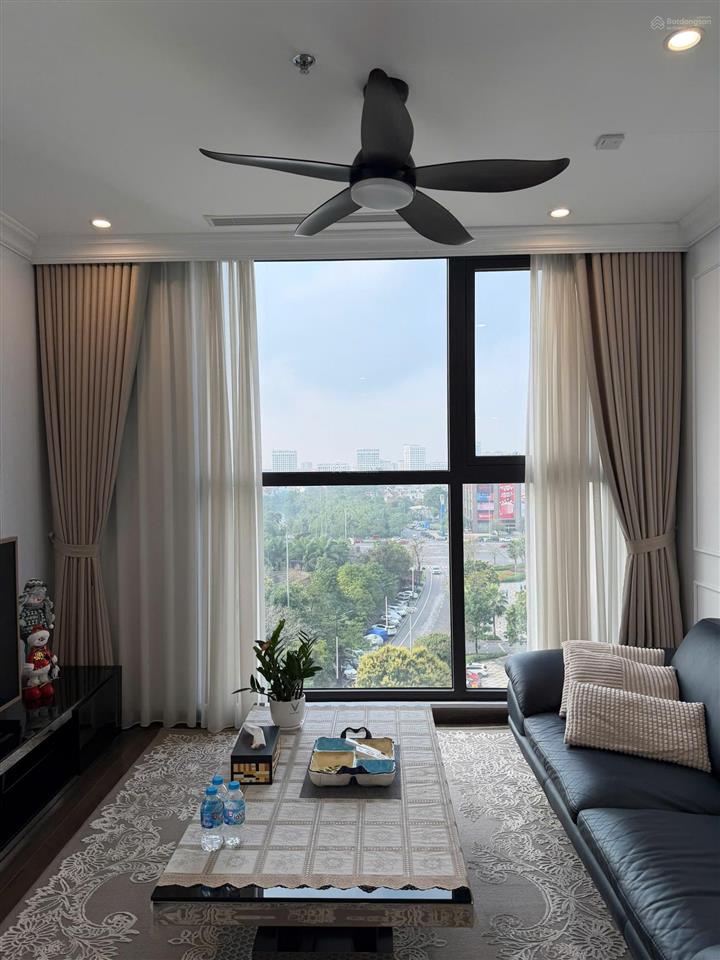 Cho thuê căn hộ tầng cao góc 97m2 vinhomes symphony riverside, 2pn2wc view công viên khủng long