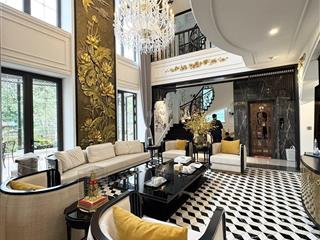 Cho thuê biệt thự đơn lập siêu vip bằng lăng 600m2 vinhomes riverside, ngã ba sông rộng đẹp