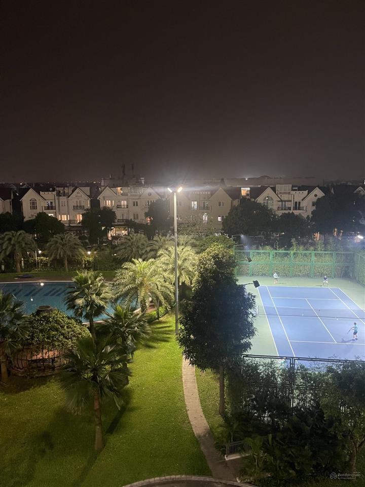 Bán căn hộ ghép thông 125m2 tòa vip s1 vinhomes symphony, 3pn 2wc, đông nam, view công viên, hồ bơi