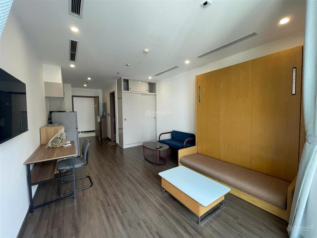 Bán căn hộ studio 38m2 vinhomes symphony, full nội thất, tầng cao, ban công đn view hồ bơi