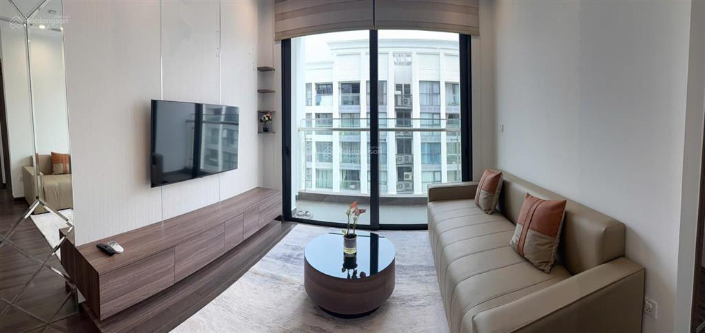 Bán gấp ch 2pn, 1wc tòa s3 vinhomes symphony, 55m2, full nội thất, ban công đn