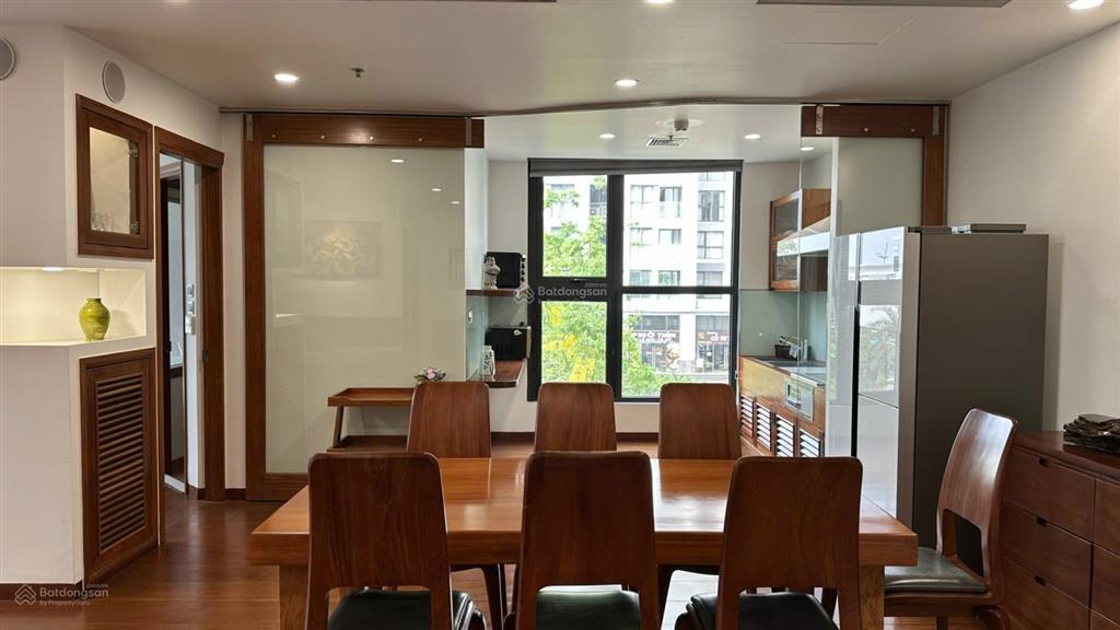 Cho thuê cc vinhomes symphony, căn góc 115m2, 3pn, 2wc view công viên tòa vip s3