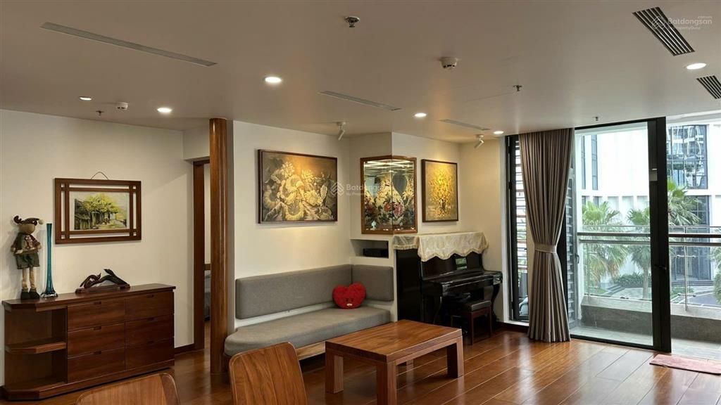 Cho thuê cc vinhomes symphony, căn góc 115m2, 3pn, 2wc view công viên tòa vip s3