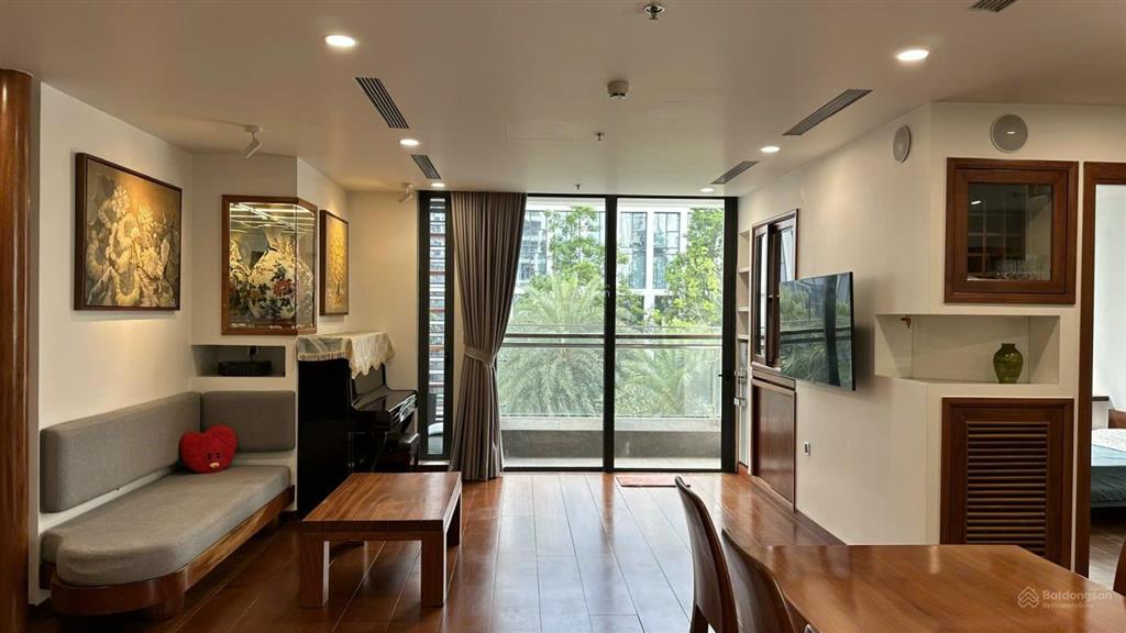 Cho thuê cc vinhomes symphony, căn góc 115m2, 3pn, 2wc view công viên tòa vip s3
