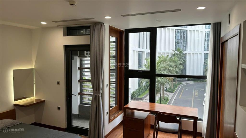 Cho thuê cc vinhomes symphony, căn góc 115m2, 3pn, 2wc view công viên tòa vip s3