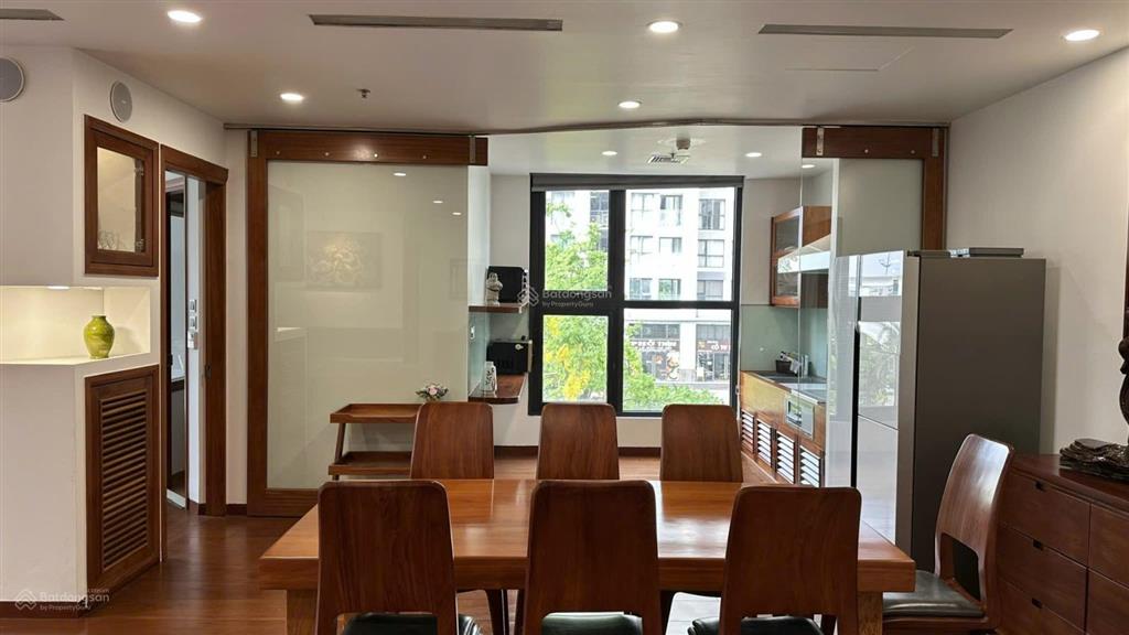 Cho thuê cc vinhomes symphony, căn góc 115m2, 3pn, 2wc view công viên tòa vip s3