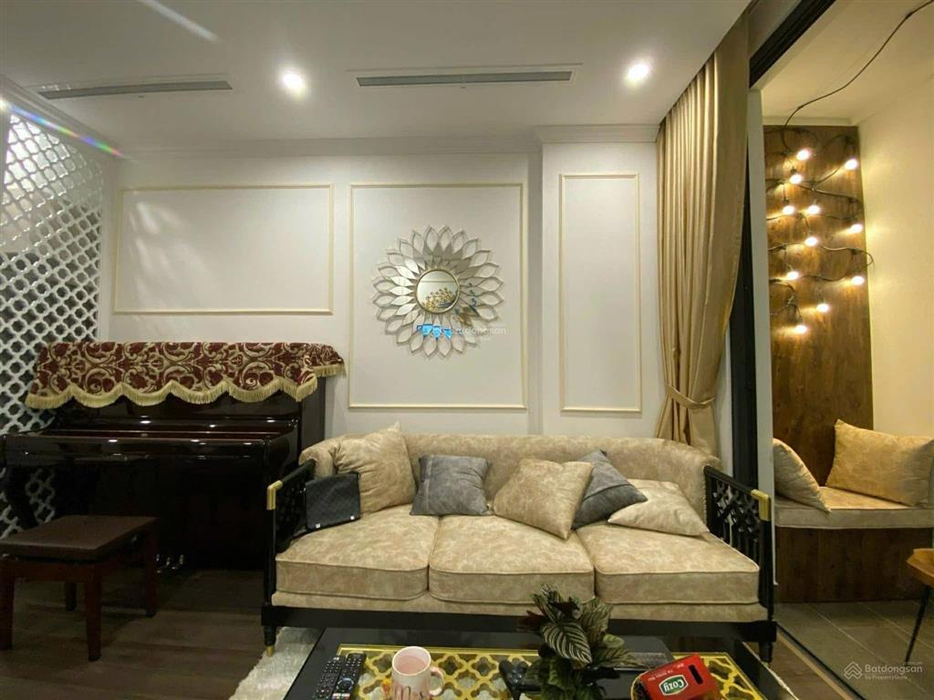 7.x min sở hữu ngay cc vinhomes symphony , dt 70m2, 2pn2wc, full nội thất, view vườn hoa lớn