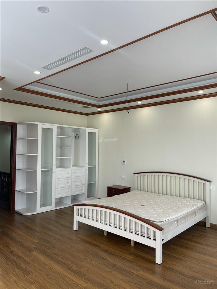 4x tr/ tháng  cho thuê biệt thự song lập 200m2 vinhomes the harmony 4pn4wc  có thang máy