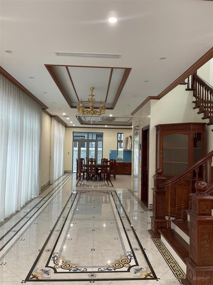 4x tr/ tháng  cho thuê biệt thự song lập 200m2 vinhomes the harmony 4pn4wc  có thang máy