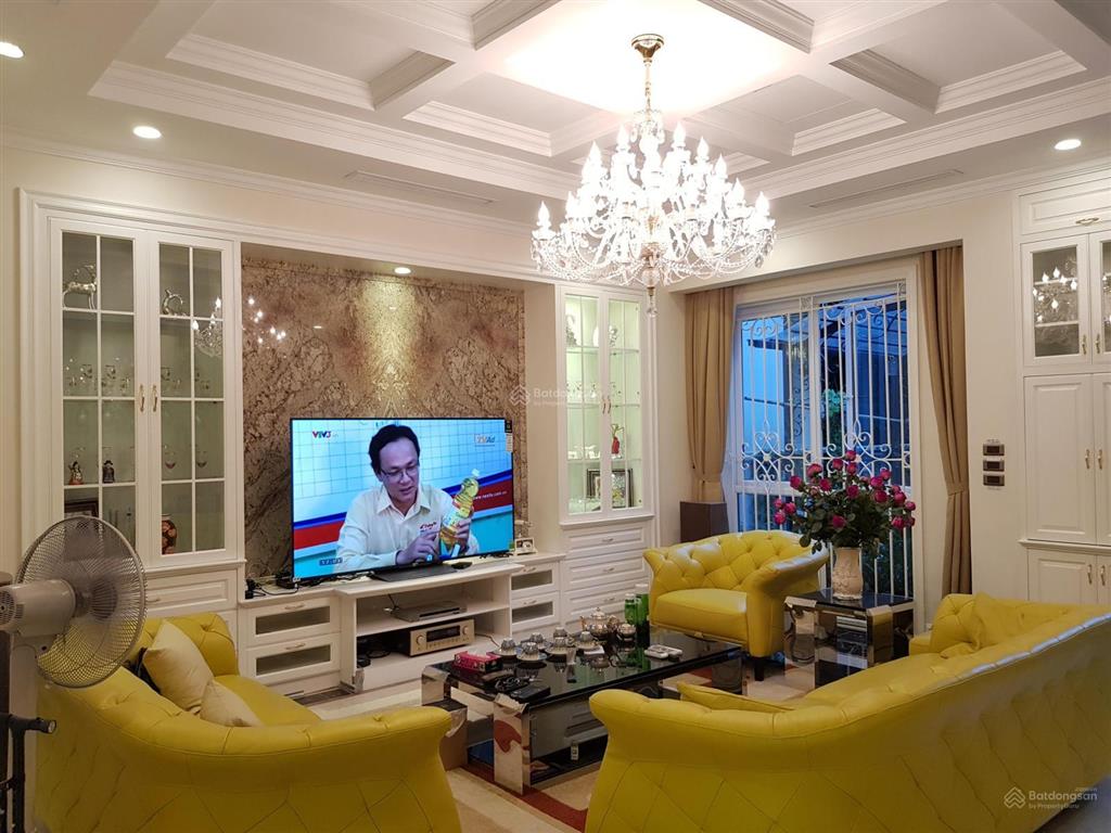 Bán biệt thự đơn lập hoa sữa 315m2 vinhomes riverside, vườn hoa trước, view sông nội khu