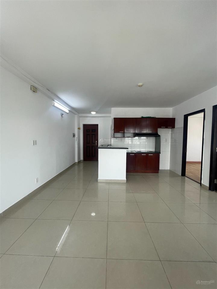 Chính chủ bán căn hộ tân mai, căn góc, 67,5m2, 2pn, shr, full nt, giá 2 tỷ 050 triệu.  0931 502 ***