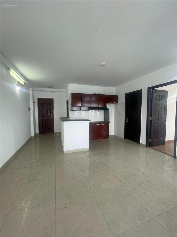 Chính chủ bán căn hộ tân mai, căn góc, 67,5m2, 2pn, shr, full nt, giá 2 tỷ 050 triệu.  0931 502 ***