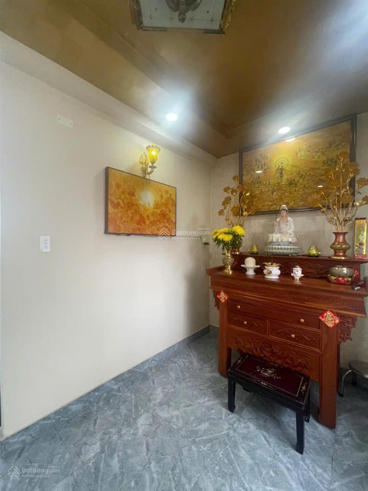 Bán gấp nhà phố an dương vương, dt 4x14m, 5pn, 5wc, shr, 7 tỷ / căn.  0931 502 ***