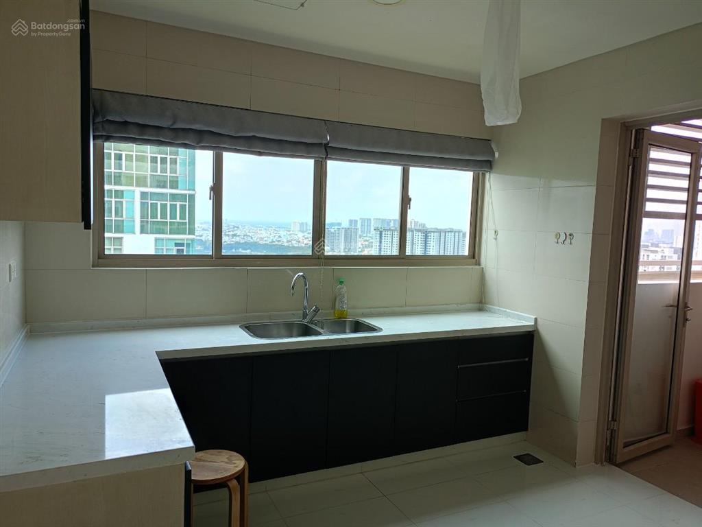 Bán siêu phẩm penthouse the vista an phú, diện tích 360m2, sân vườn riêng, giá tốt đầu tư, sổ sẵn