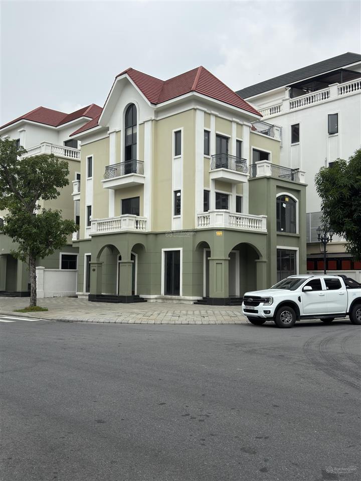 Bán siêu phẩm biệt thự đơn lập góc tại dự án vinhomes ocean park 2.