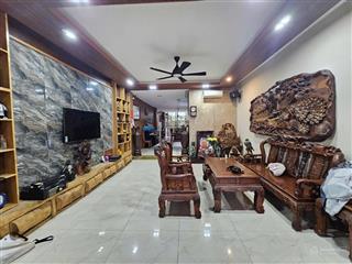 Mặt tiền 47b ca văn thỉnh,460m2 sàn, thang máy lớn, ốp gỗ xịn, 23tỷ920