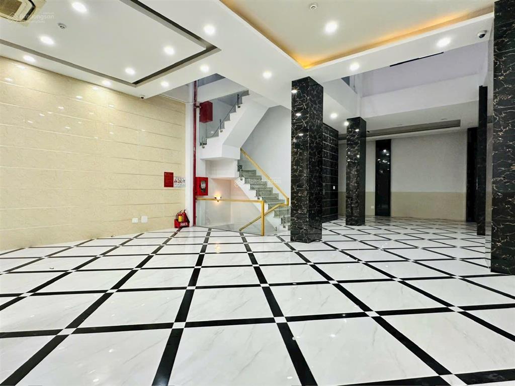Siêu phẩm 2 mặt tiền bàu cát, 128m2, 3 tầng chỉ 29,9 tỷ