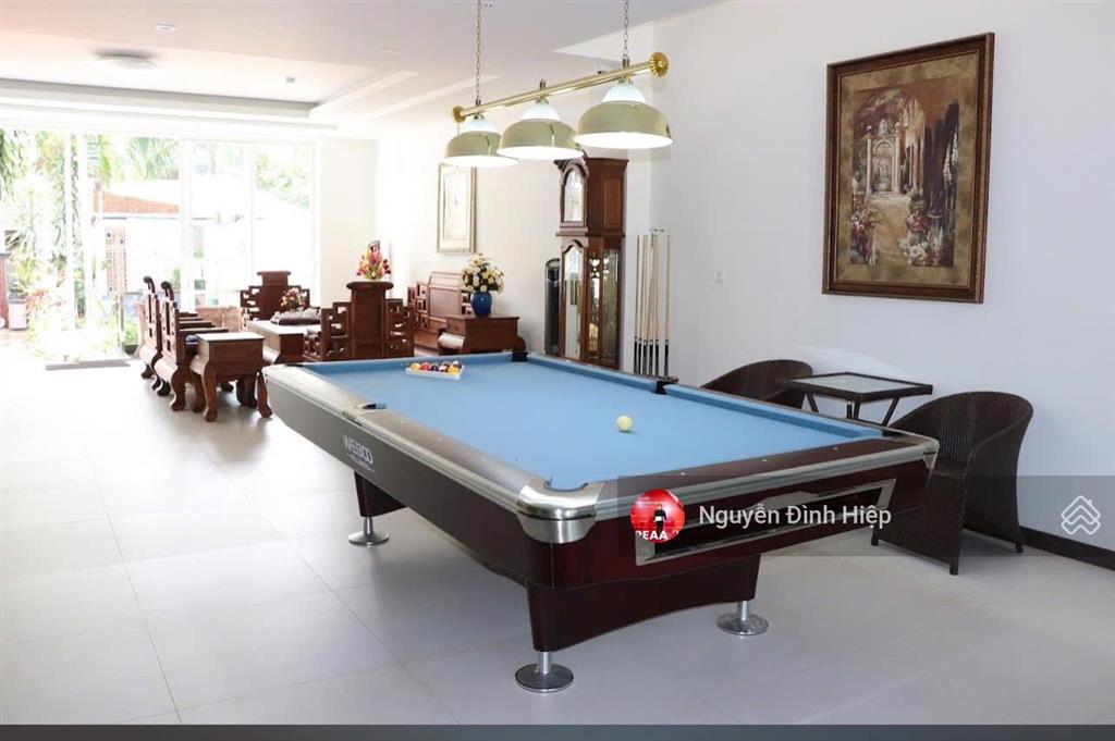 Bán hotel 650m full thổ cư mặt tiền nguyễn đình chiểu, hàm tiến khu phố tây giá cực tốt