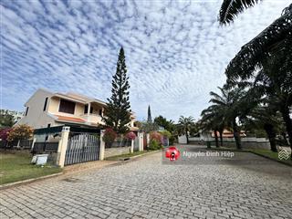 Bán 244m biệt thự mũi né domaine, view biển view công viên