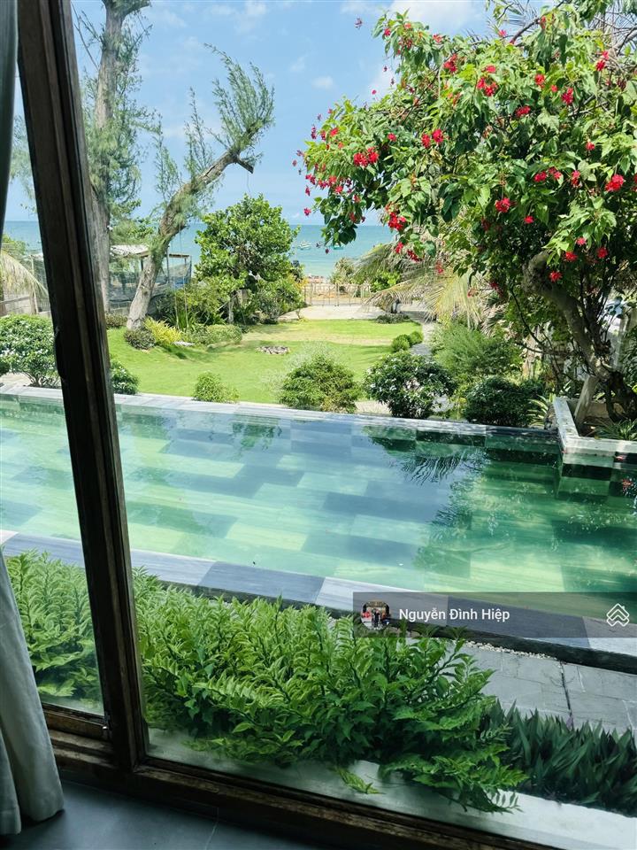 Bán villa biển 524m2 mặt tiền biển trần lê, tiến thành