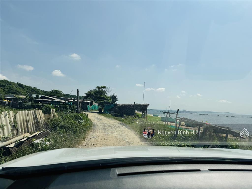 Bán villa biển 524m2 mặt tiền biển trần lê, tiến thành