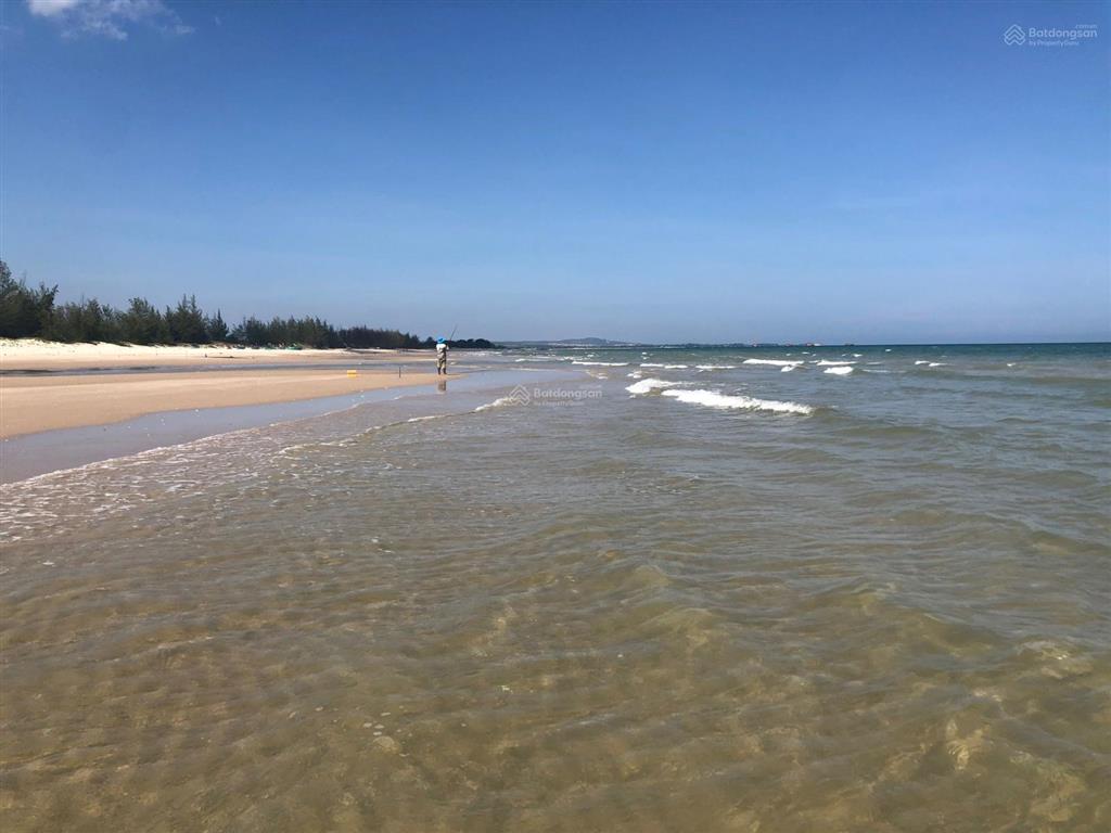 Bán 4.25ha mặt tiền biển 719, kê gà, giá tốt 3.3tr/m2