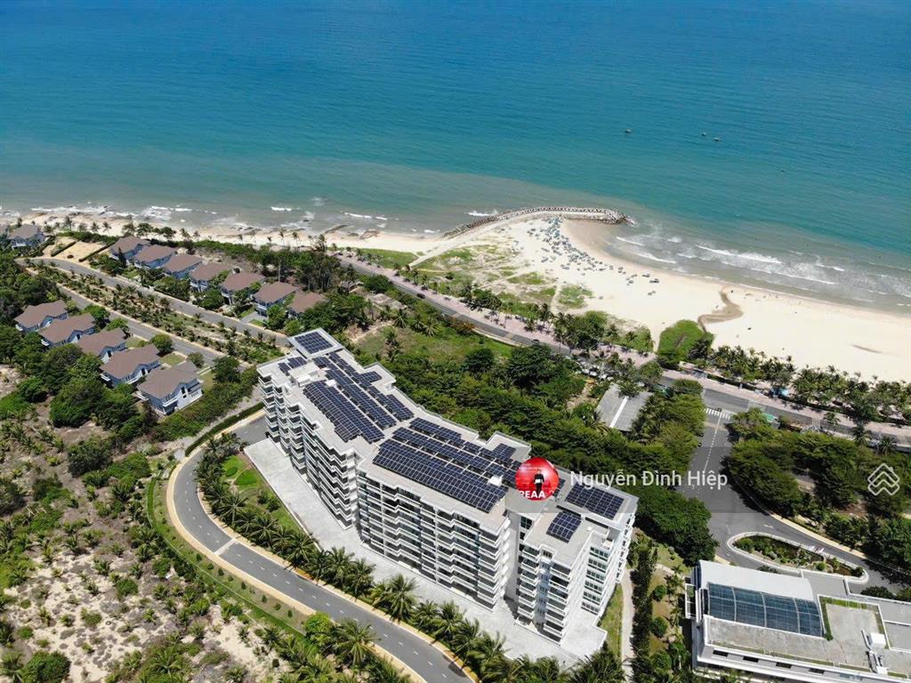 Bán biệt thự sea links mũi né dãy pe, view biển sân golf cạnh lâu đài rượu vang