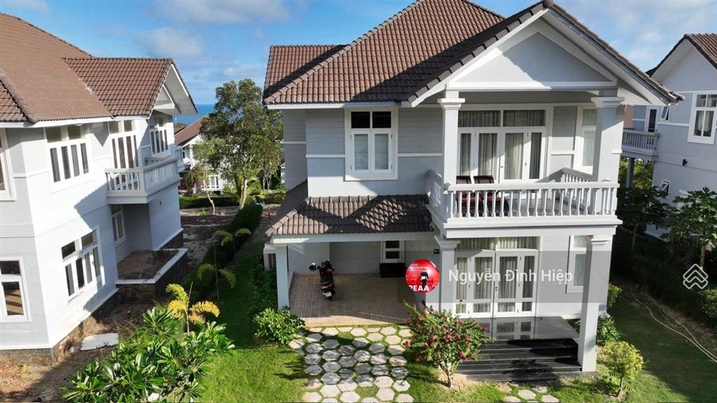 Bán biệt thự sea links mũi né pc view biển, giá tốt kế lâu đài rượu vang, sân golf