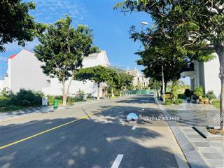 Bán 140m2 b3 cạnh biển ocean dune phan thiết kế công viên biển đồi dương giá tốt