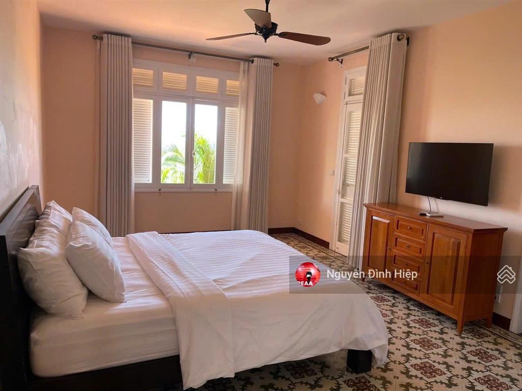 Bán biệt thự mũi né domaine, 500m, view biển giá rẻ nhất thị trường