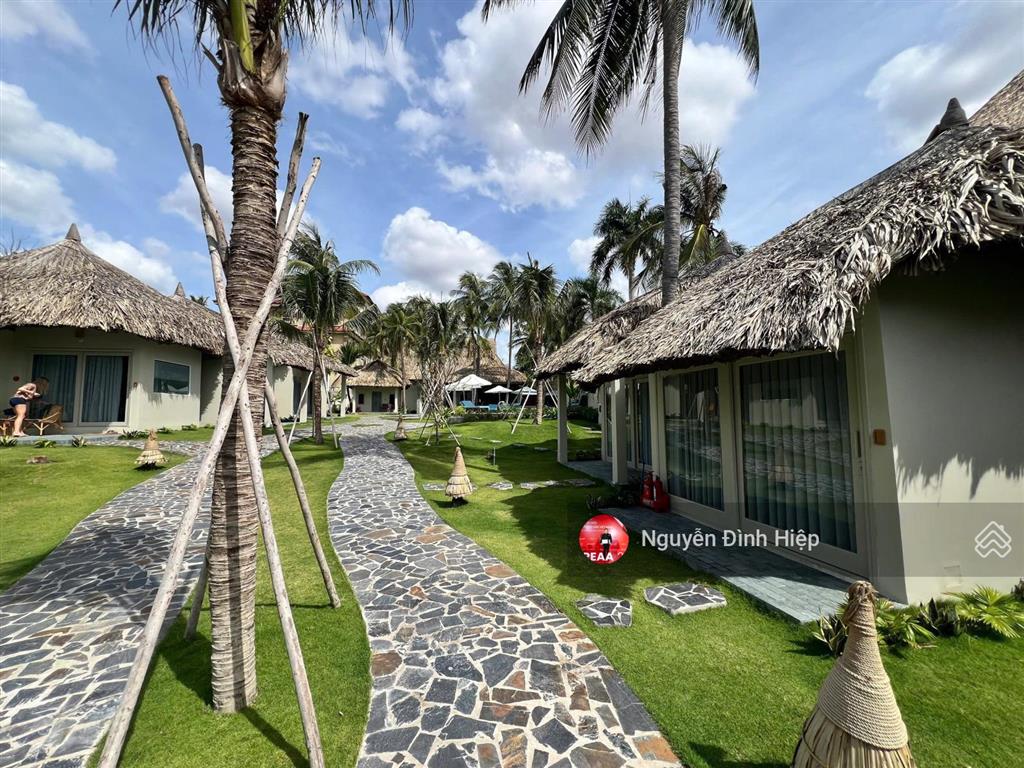 Bán resort 4000m2 mặt tiền biển nguyễn đình chiểu, mũi né lô hiếm