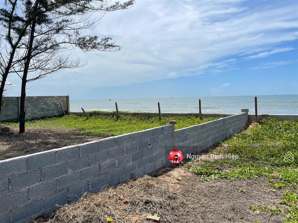 Bán 1600m thổ cư mặt tiền biển lạc long quân, tiến thành giá tốt