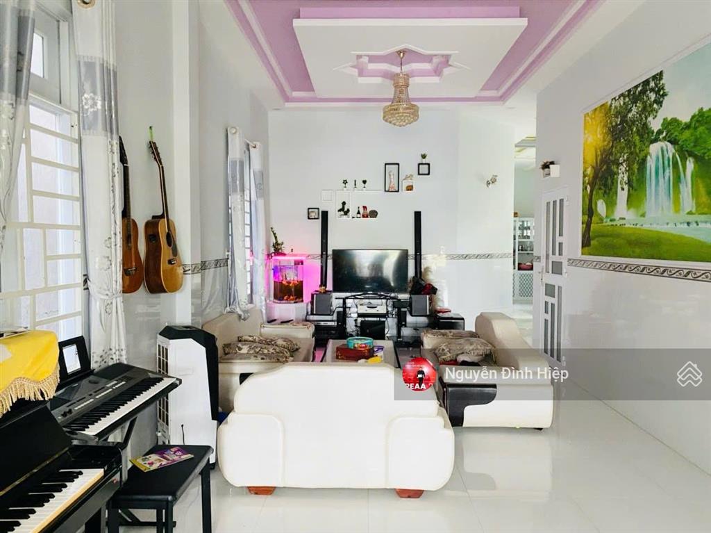 Bán nhà 200m thổ cư đường hồ quang cảnh, mũi né giáp sun group sân bay