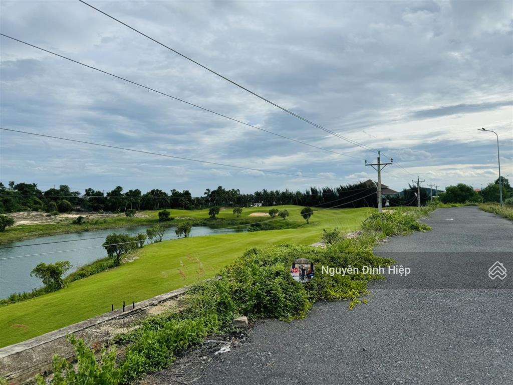 Bán đất nền dãy f 389.5m view biển sân golf diamond bay mũi né giáp sun group
