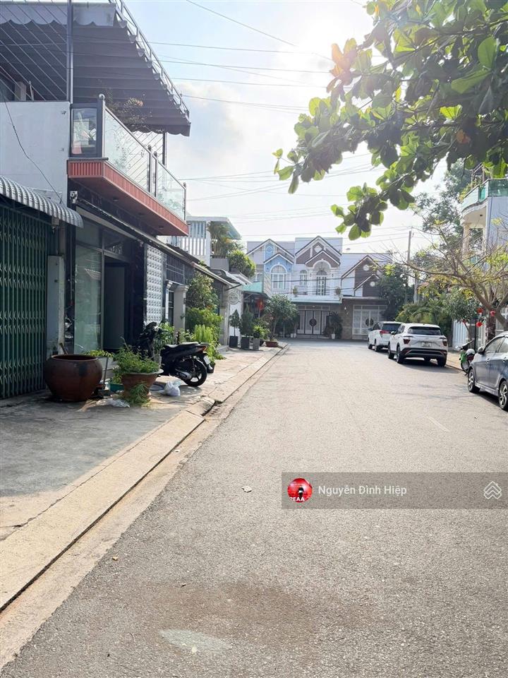 Bán nhà 100m thổ cư đường trần văn lương, phú thuỷ, ngay phố ăn uống tuyên quang