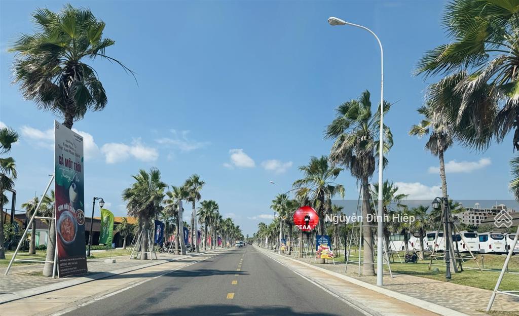 Bán 1300m² thổ cư view biển mặt tiền lạc long quân, tiến thành cạnh novaworld, giá tốt 50%