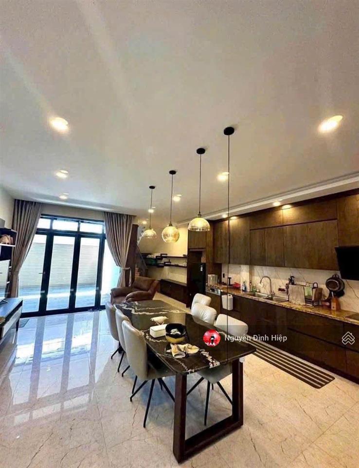 Bán villa 226m2 thổ cư cạnh biển đường nguyễn khuyến, phường thanh hải, kế ocean dunes